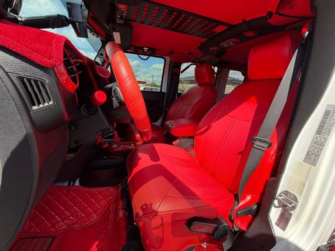 Used 2015 Jeep Wrangler Unlimited Sport w/ Quick Order Package 24S AWD/4WD image 10