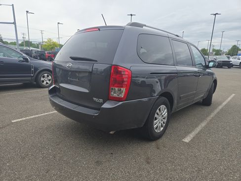 Used 2012 Kia Sedona LX FWD image 5