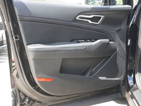 Used 2025 Kia Sportage EX AWD/4WD image 20