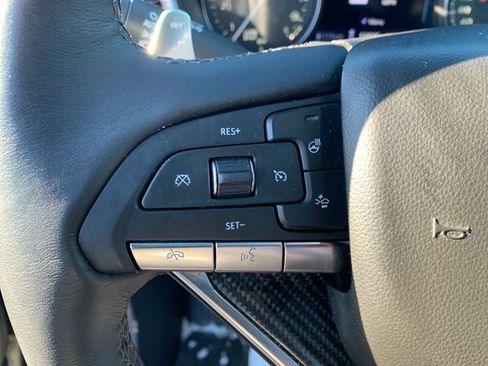 Used 2023 Cadillac XT6 Sport image 22