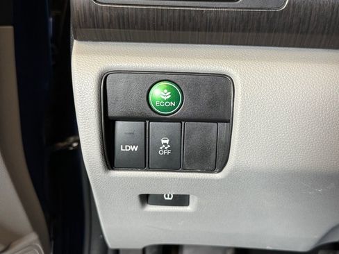 Used 2015 Honda Accord EX-L image 16