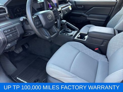 Certified 2025 Toyota Tacoma SR5 image 19