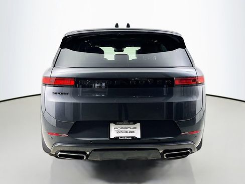 Used 2024 Land Rover Range Rover Sport SE image 10