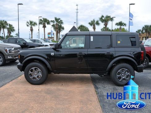 New 2026 Ford Bronco Big Bend AWD/4WD image 2