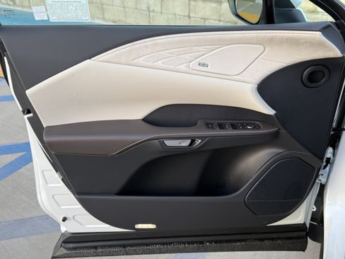 New 2026 Lexus RX 350 RX 350h Luxury image 16