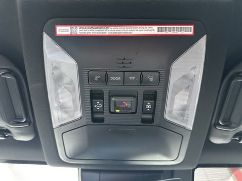 Certified 2025 Toyota RAV4 XSE w/ Advanced Technology Package image 37
