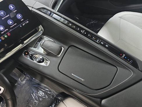 Used 2020 Chevrolet Corvette Stingray Coupe w/ 1LT image 19