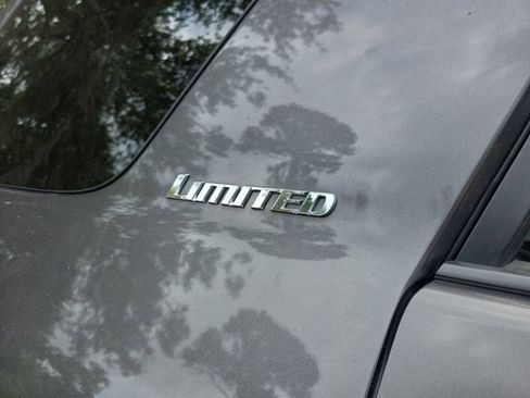 Used 2013 Toyota 4Runner Limited image 6