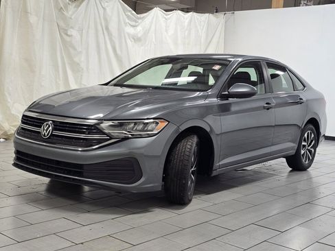 Used 2024 Volkswagen Jetta S image 10