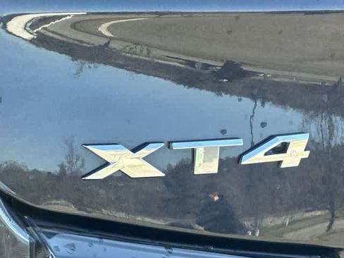 Used 2023 Cadillac XT4 Sport image 21