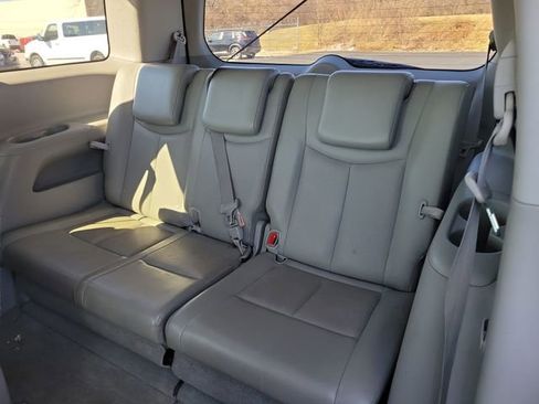 Used 2016 Nissan Quest SL w/ Value Cargo Package image 40