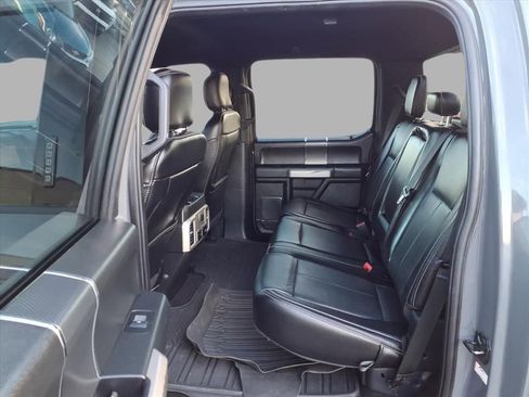 Used 2020 Ford F150 Lariat image 13