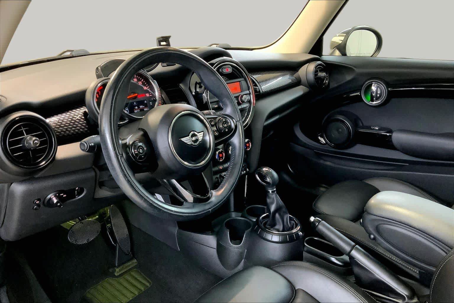 Used 2016 MINI Cooper S FWD image 17