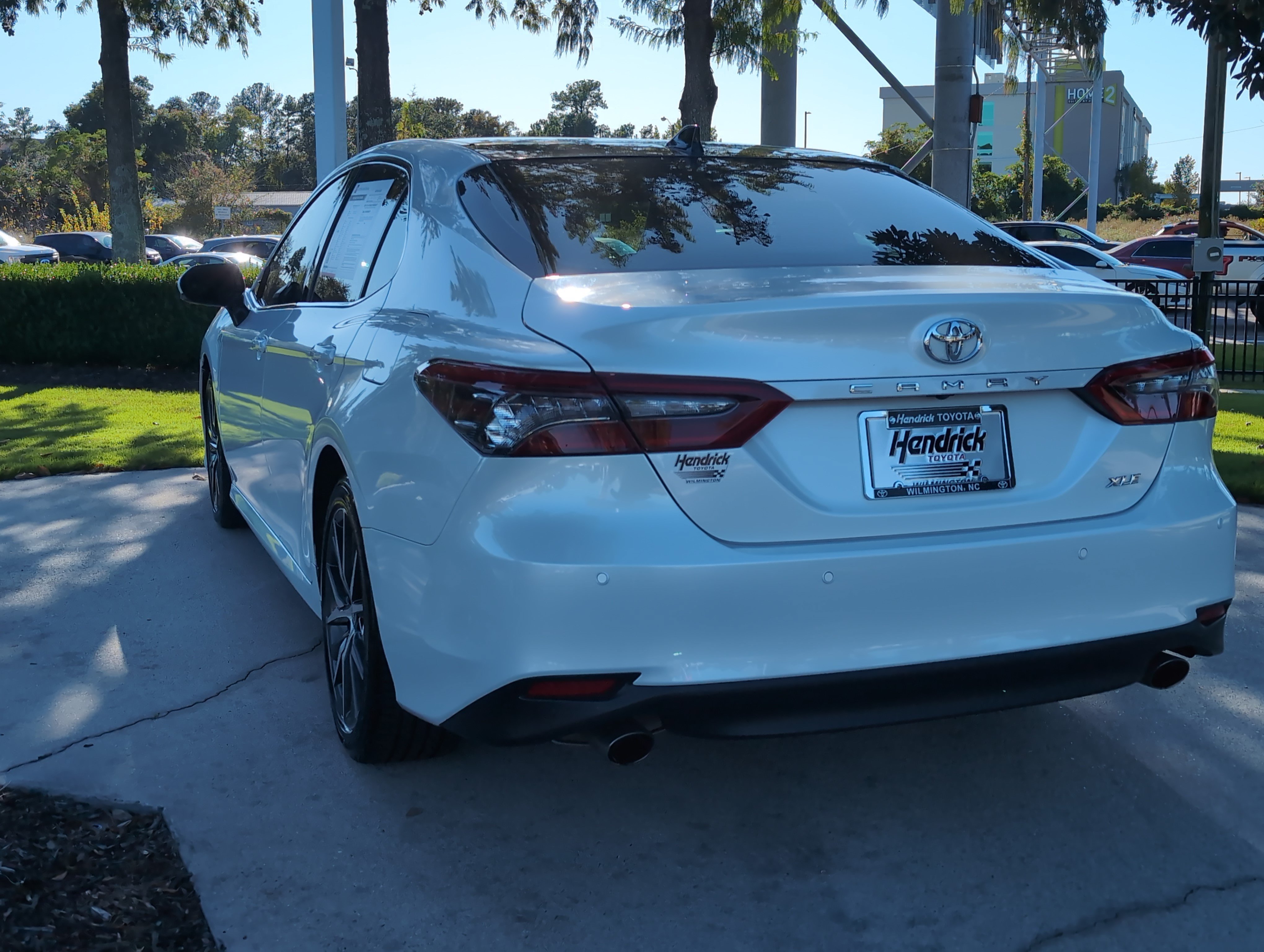 Certified 2023 Toyota Camry XLE w/ Navigation Package FWD image 8