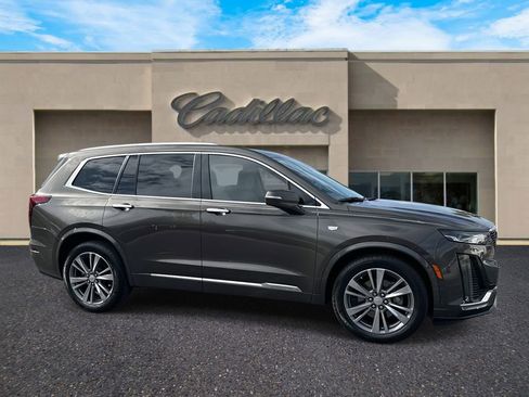 Used 2020 Cadillac XT6 Premium Luxury image 1