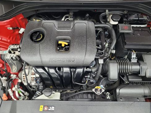 Used 2020 Hyundai Elantra SE FWD image 30