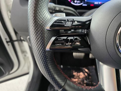 Certified 2025 Mercedes-Benz GLA 250 image 19