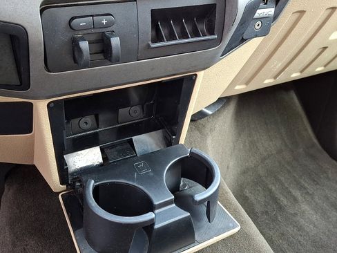 Used 2016 Ford F250 XLT w/ XLT Value Package image 24