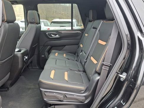 Used 2023 GMC Yukon AT4 AWD/4WD image 18