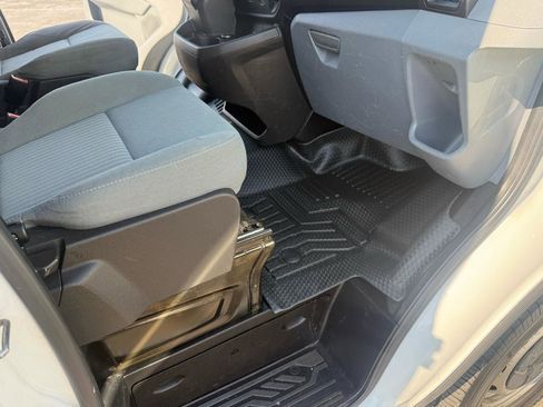 Used 2016 Ford Transit 150 130 Low Roof image 17