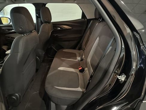 Used 2024 Chevrolet TrailBlazer LT w/ Driver Confidence Package FWD image 13