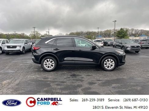 Certified 2023 Ford Escape Active w/ Tech Pack #2 AWD/4WD image 2