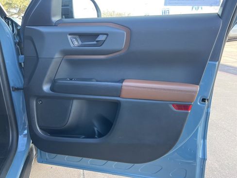 Used 2023 Ford Bronco Sport Badlands w/ Premium Package image 11