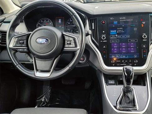 Used 2022 Subaru Outback Premium image 15