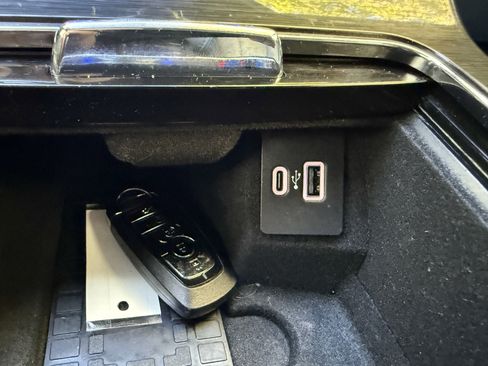 Used 2023 Lincoln Nautilus Reserve w/ Cargo Utility Package image 27