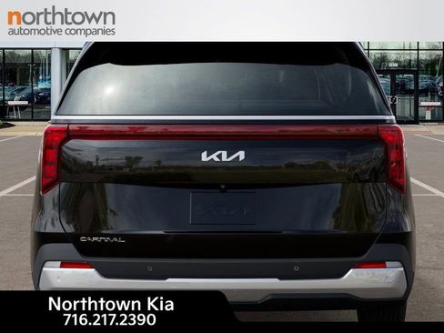 New 2026 Kia Carnival image 14