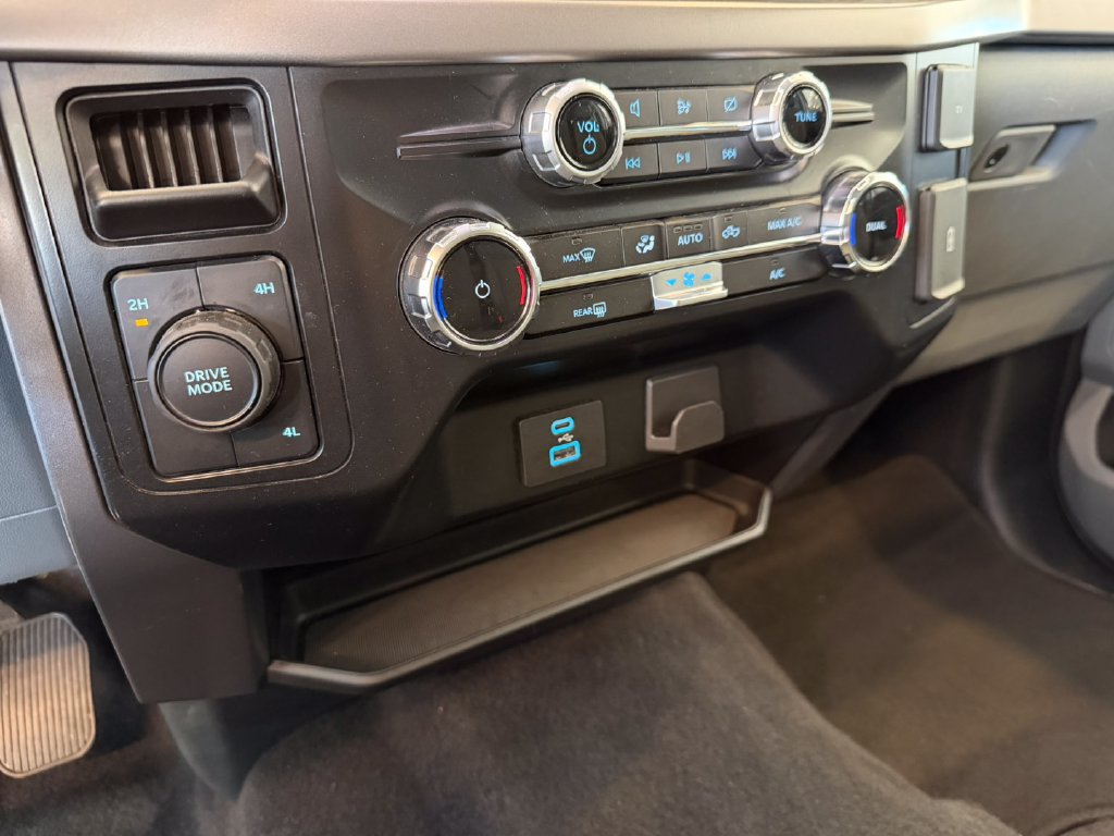 Used 2024 Ford F150 XLT AWD/4WD image 22
