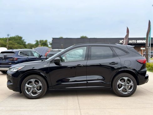 Used 2024 Ford Escape ST-Line AWD/4WD image 4