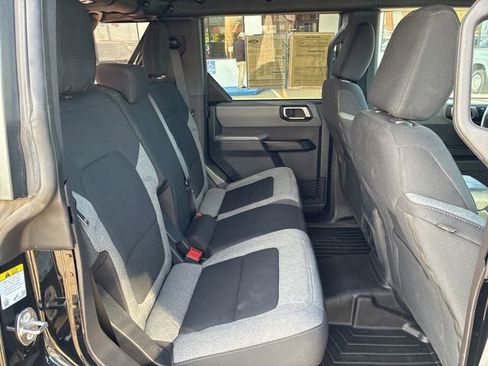 Used 2023 Ford Bronco Big Bend image 28