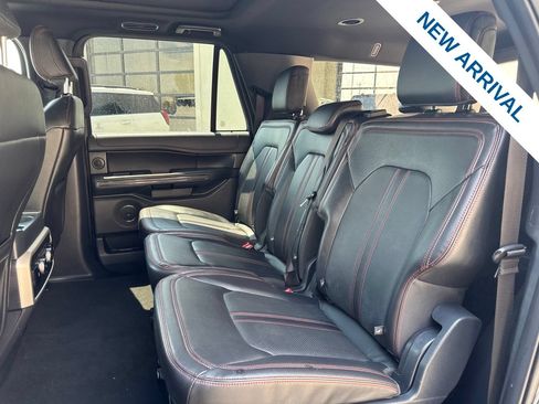 Used 2024 Ford Expedition Max Limited AWD/4WD image 16