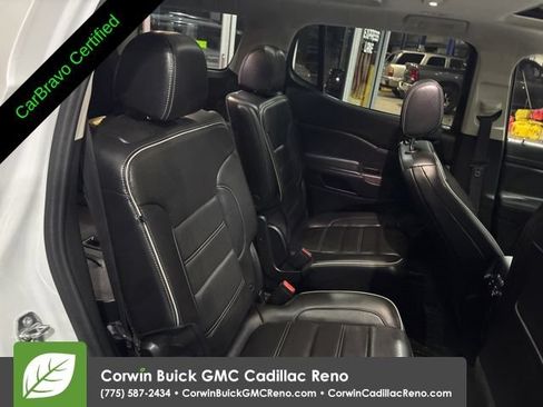 Certified 2023 GMC Acadia Denali w/ Denali Technology Package AWD/4WD image 39