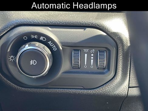 Used 2022 Jeep Wrangler Unlimited Sport w/ Xtreme Recon 35" Tire Package image 12