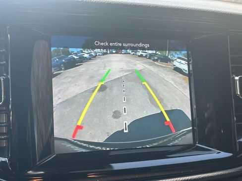 Used 2022 Dodge Durango GT RWD image 18