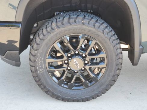 New 2026 Chevrolet Silverado 2500 LT w/ Trail Boss Package AWD/4WD image 18