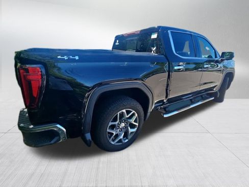 Used 2020 GMC Sierra 1500 SLT w/ SLT Premium Plus Package AWD/4WD image 4