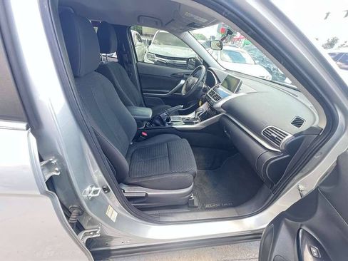 Used 2020 Mitsubishi Eclipse Cross LE FWD image 8