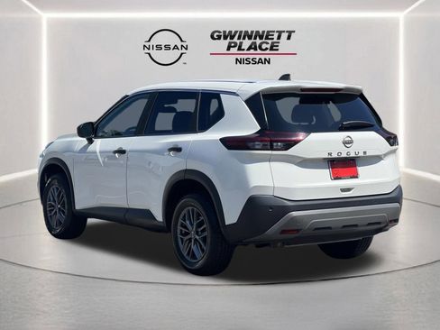 Used 2023 Nissan Rogue S FWD image 20