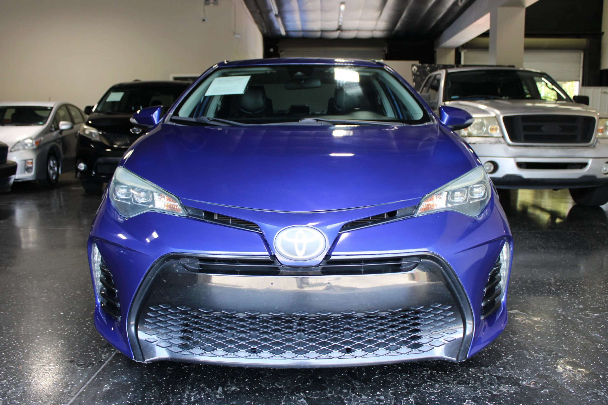 Used 2018 Toyota Corolla SE FWD image 8