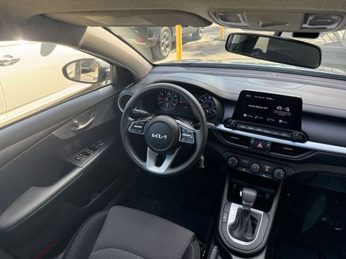 Used 2024 Kia Forte LXS image 32