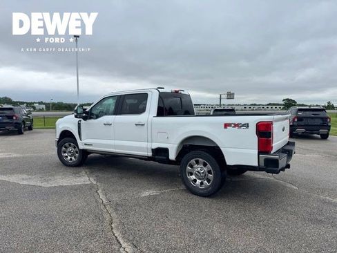 Used 2023 Ford F350 Lariat w/ Chrome Package AWD/4WD image 8