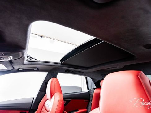 Used 2025 Audi RS Q8 performance image 36