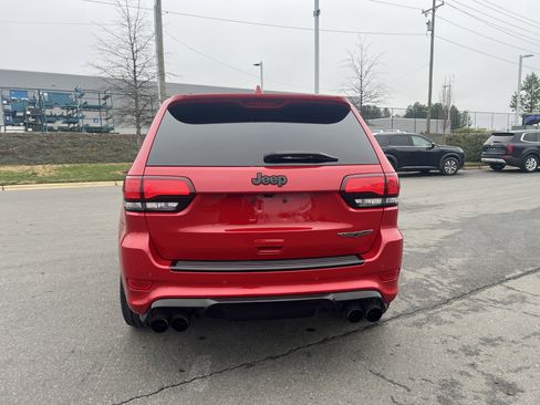 Used 2021 Jeep Grand Cherokee Trackhawk w/ Trailer Tow Group IV image 9