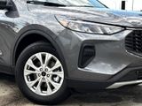 New 2025 Ford Escape Active image 4