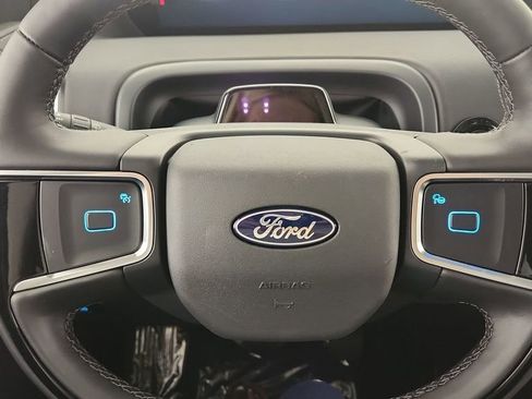 New 2025 Ford Expedition Max Platinum w/ Driver's Package AWD/4WD image 17