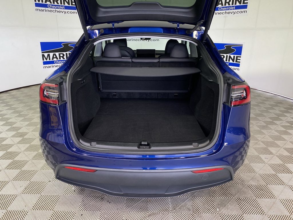Used 2023 Tesla Model Y Long Range AWD/4WD image 30