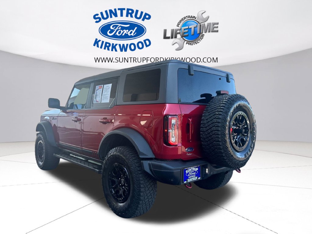 Used 2021 Ford Bronco First Edition AWD/4WD image 3